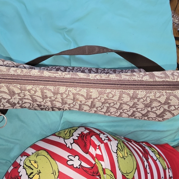 Dior Brown Crossbody Bag with Iconic Monogram - Picture 4 of 8